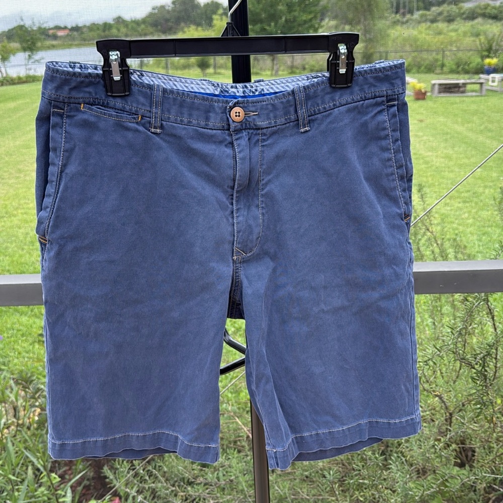 Tommy Bahama Shorts Mens 34 Blue Chino Flat Front 34 nwot